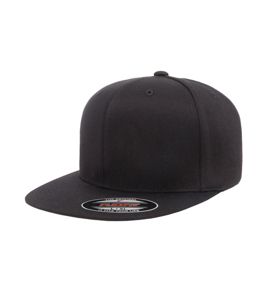Flexfit 6677-Blk Pro-Style  Black Cap